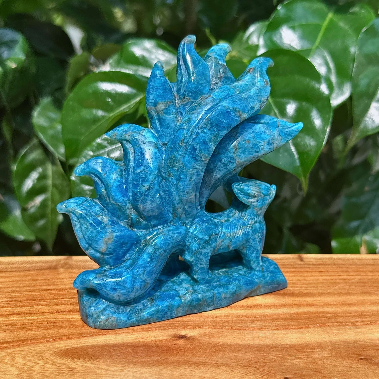 Apatite Nine-tail Fox Carving