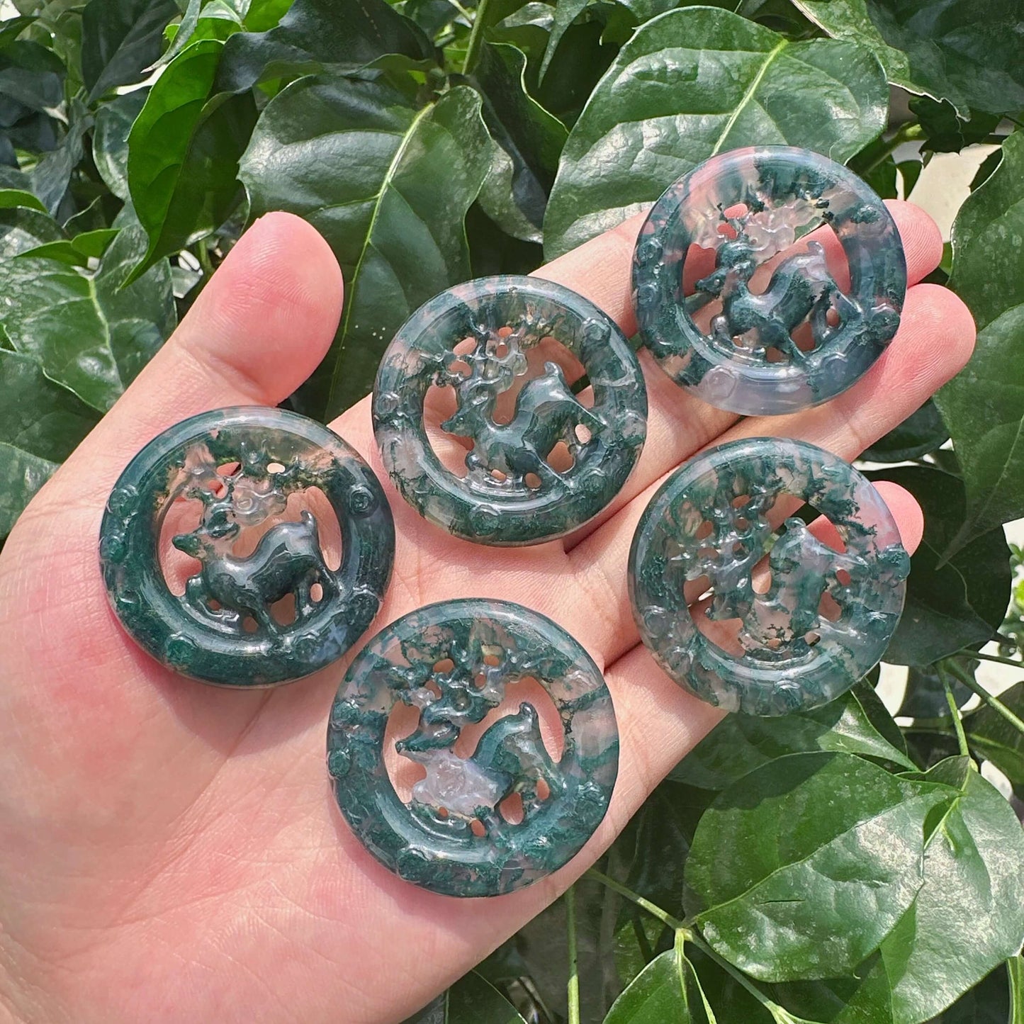Moss Agate/Flower Agate Deer Ring Carving