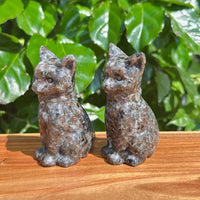 Yooperlite Cat Carving
