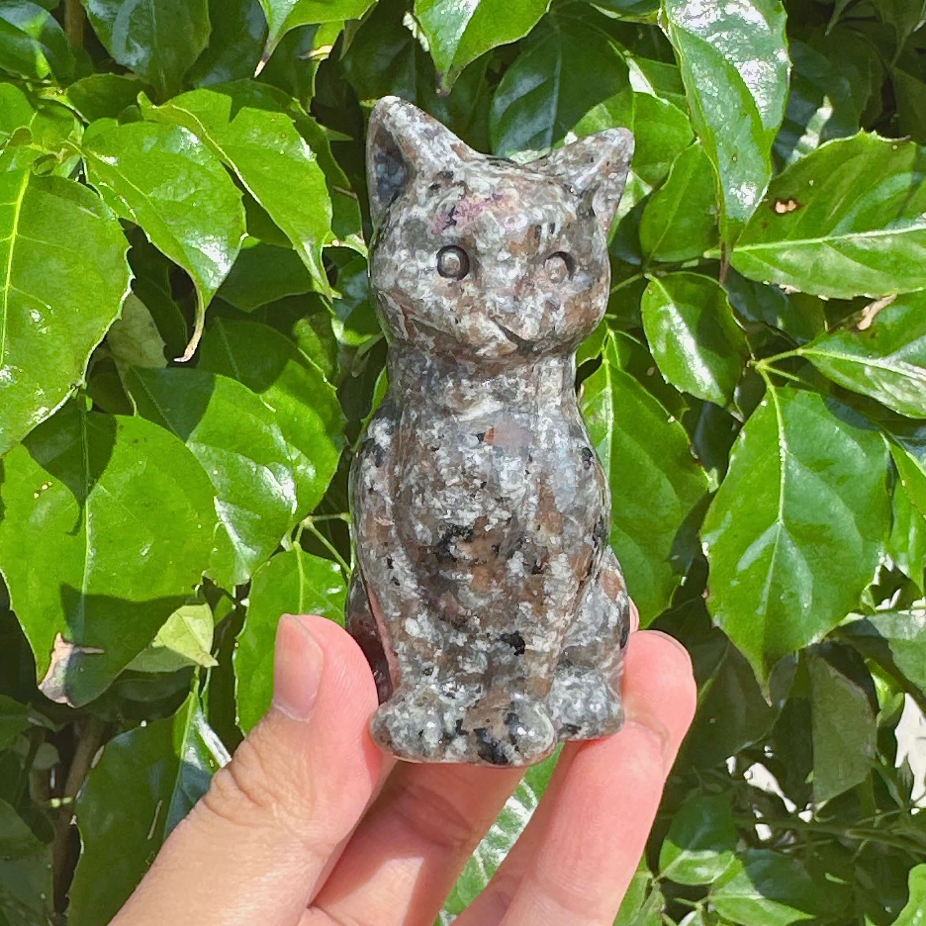 Yooperlite Cat Carving