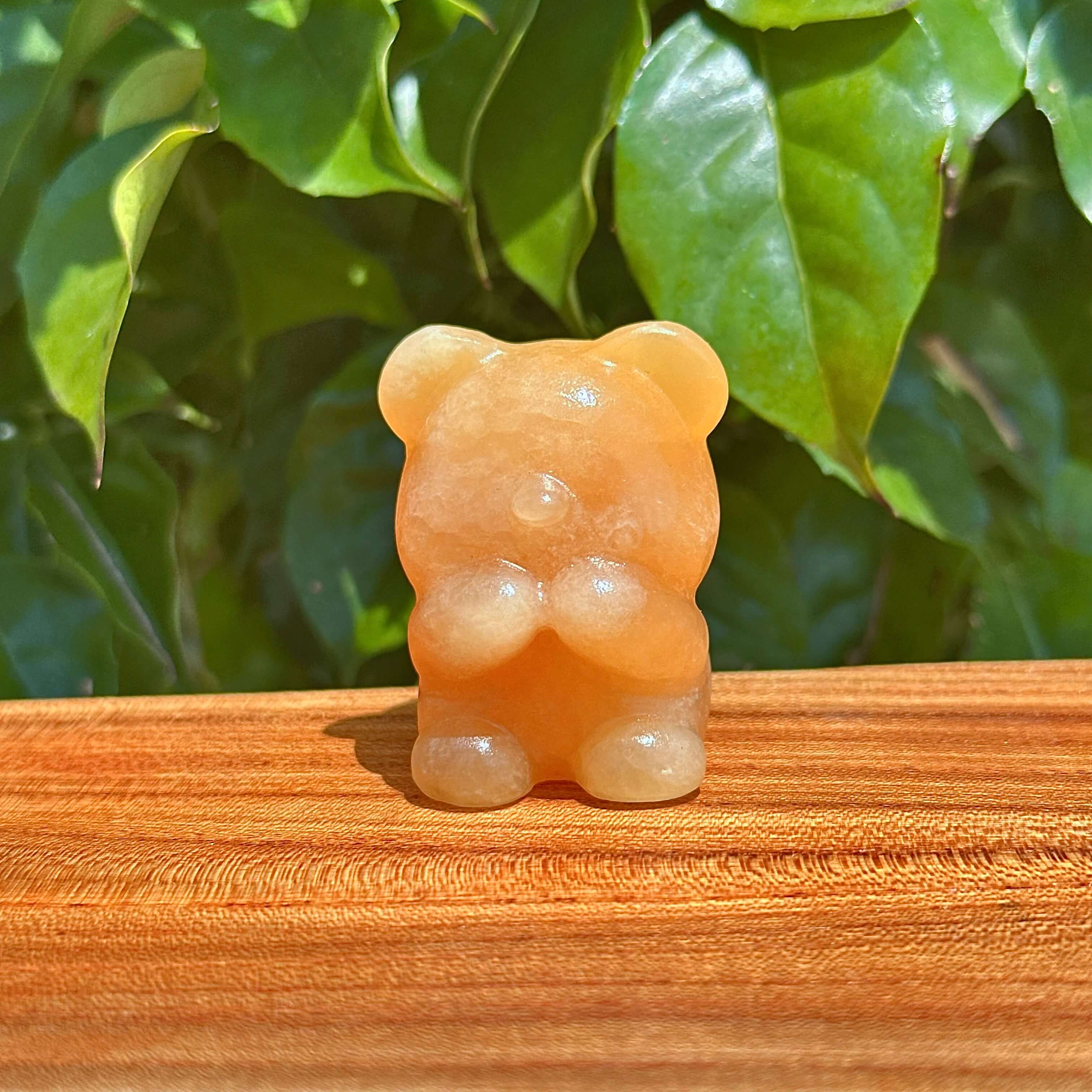 1 Set Yellow Calcite Bear Carving