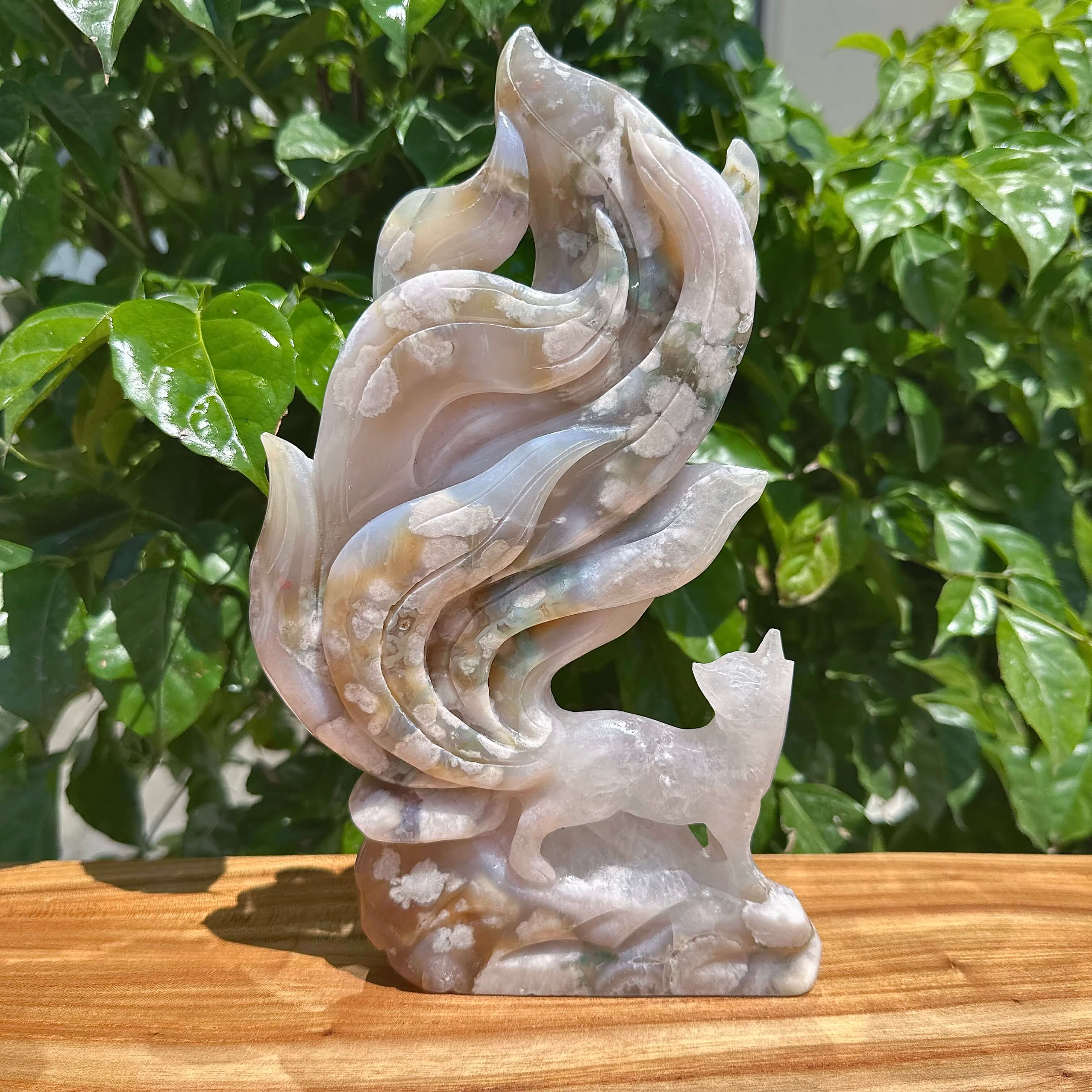 Flower Agate Nine-Tailed Fox Carving