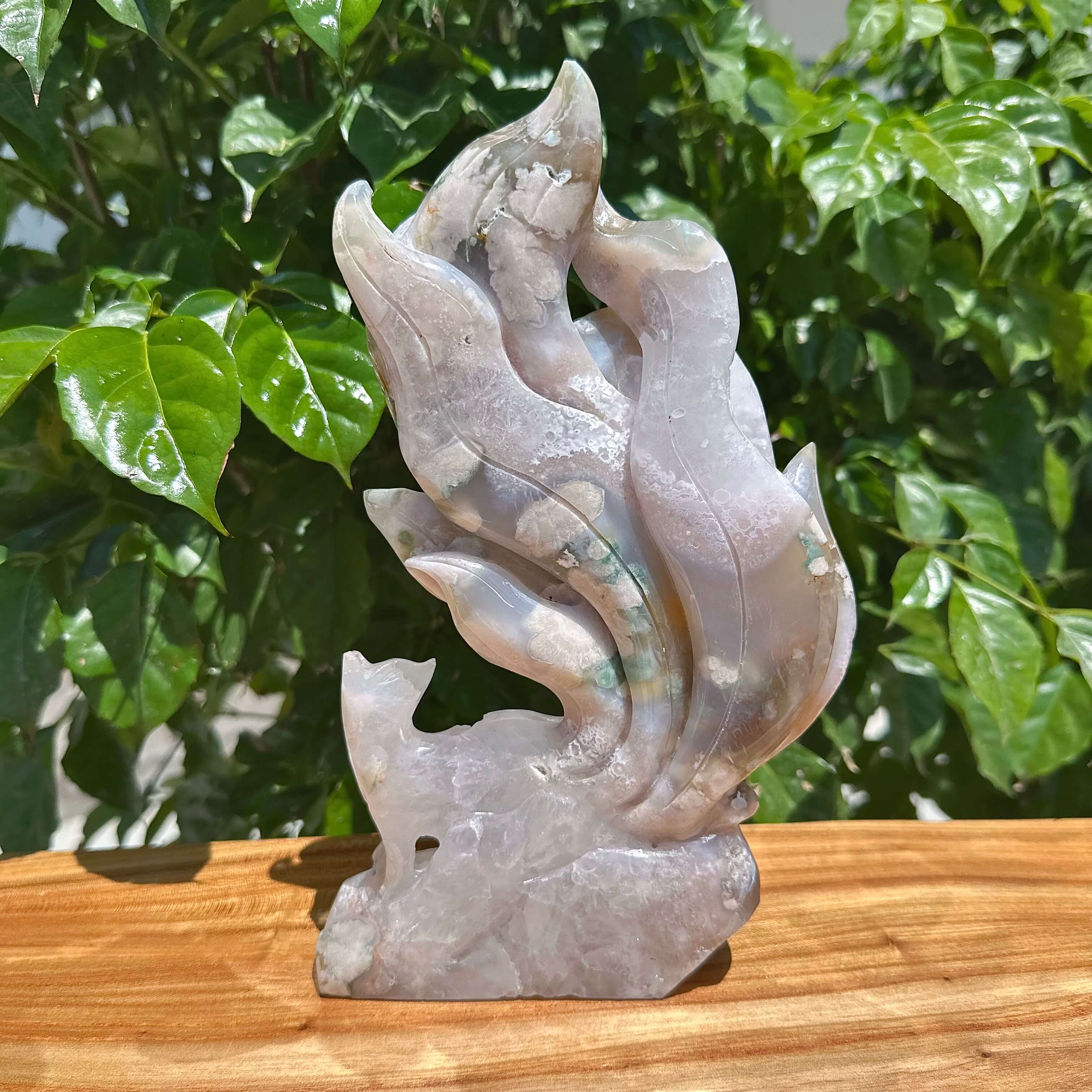 Flower Agate Nine-Tailed Fox Carving