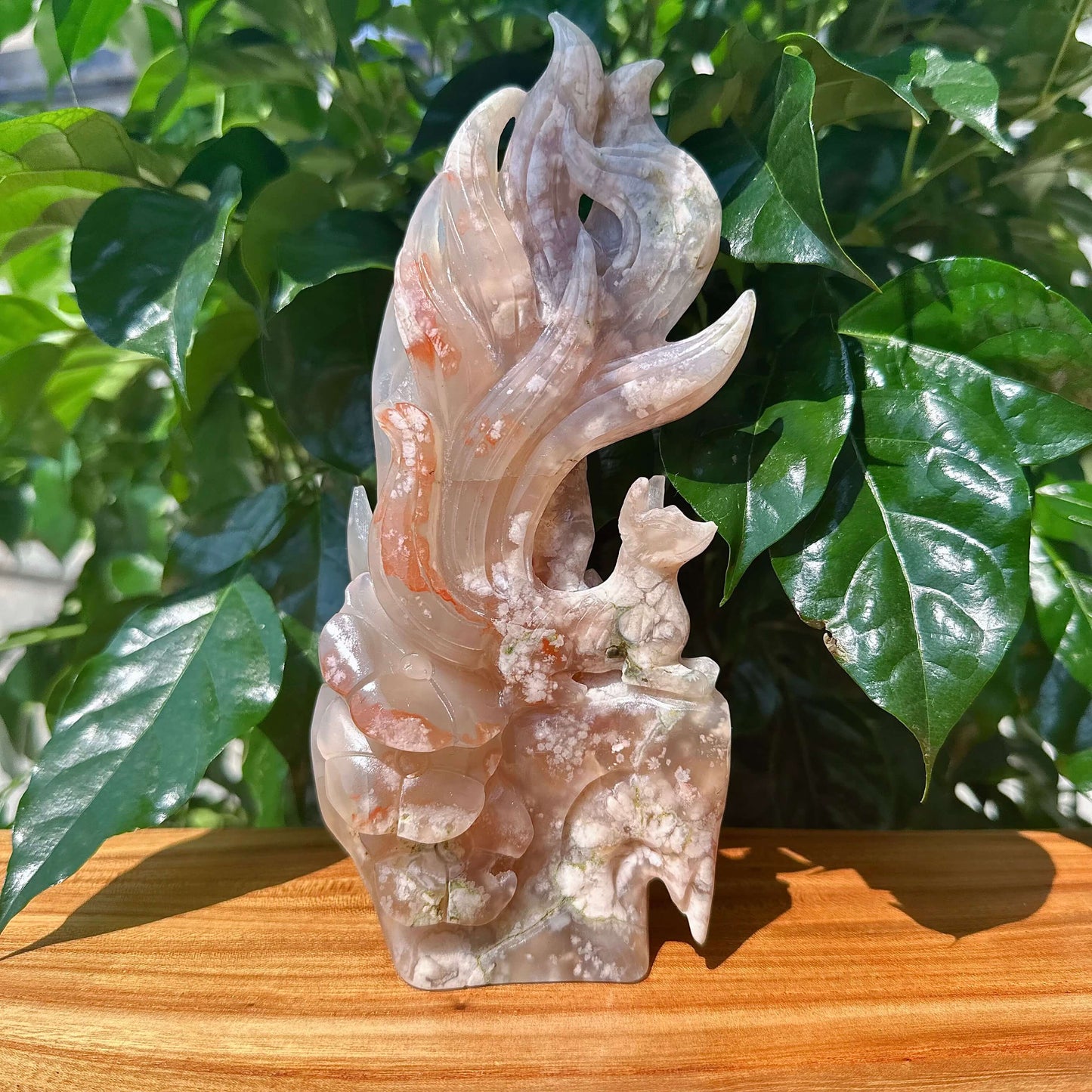 Flower Agate Nine-tailed Fox Carving