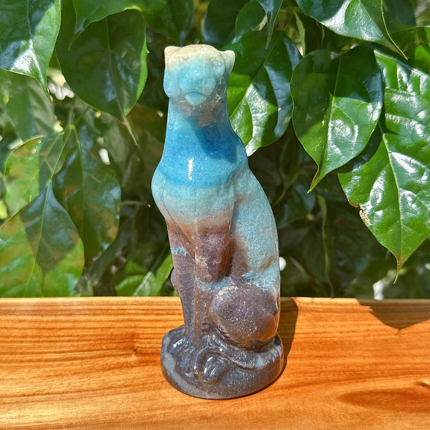 Muti-material Jaguar Carving