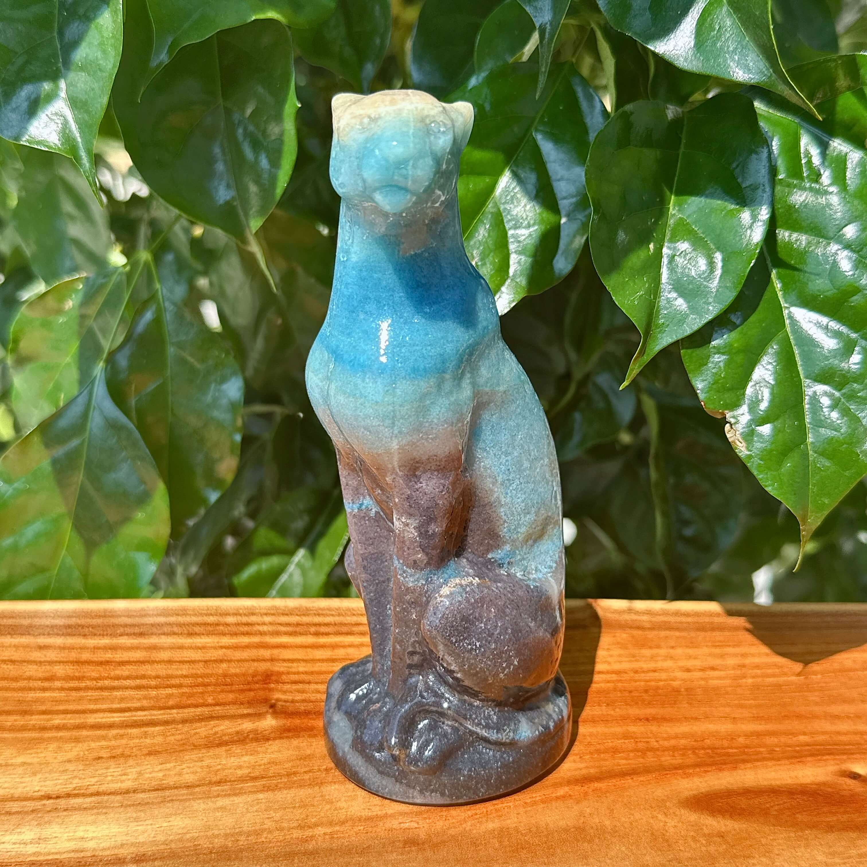 Muti-material Jaguar Carving