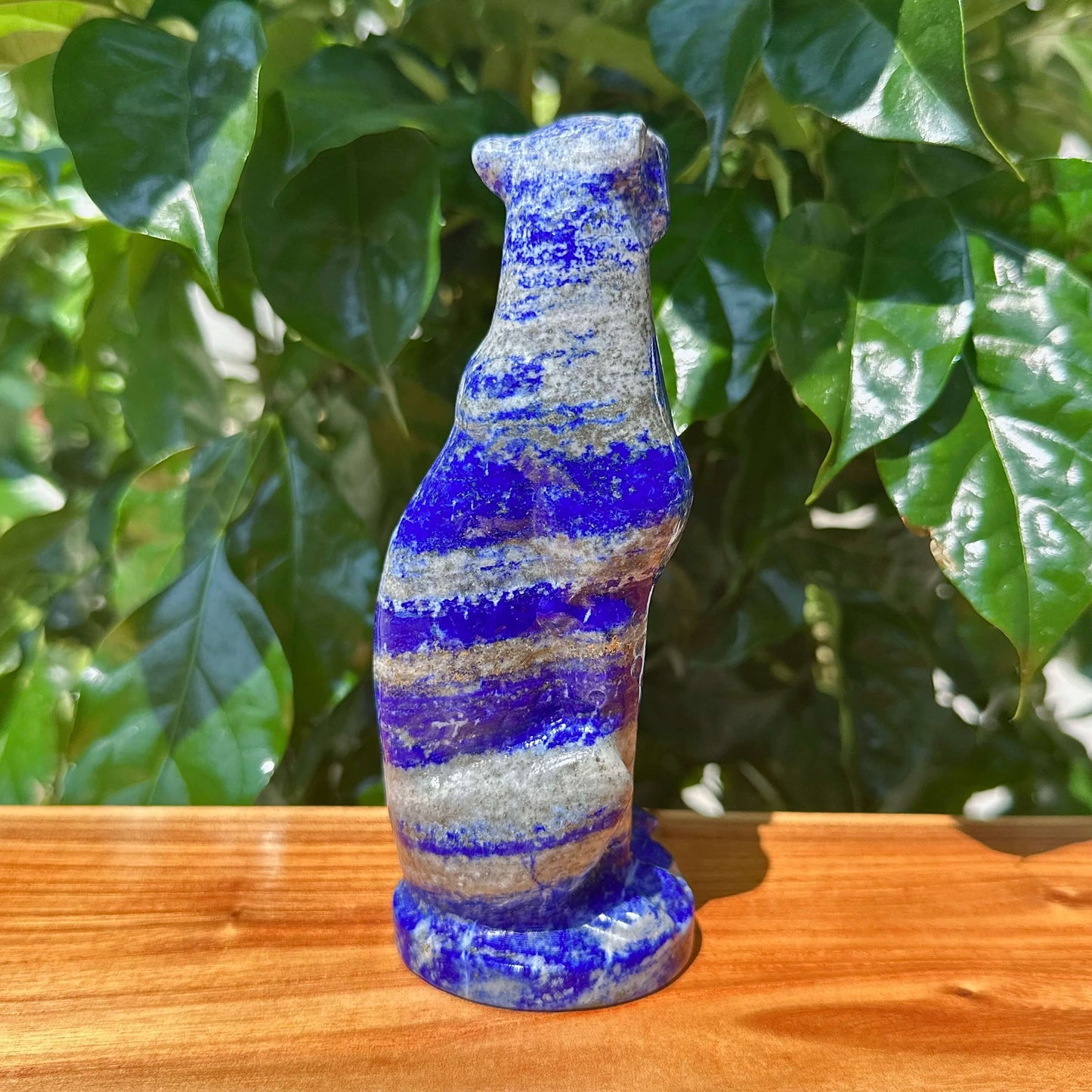 Muti-material Jaguar Carving
