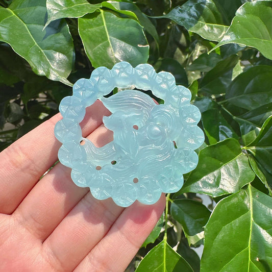 Aquamarine Nine-tailed Fox Carving