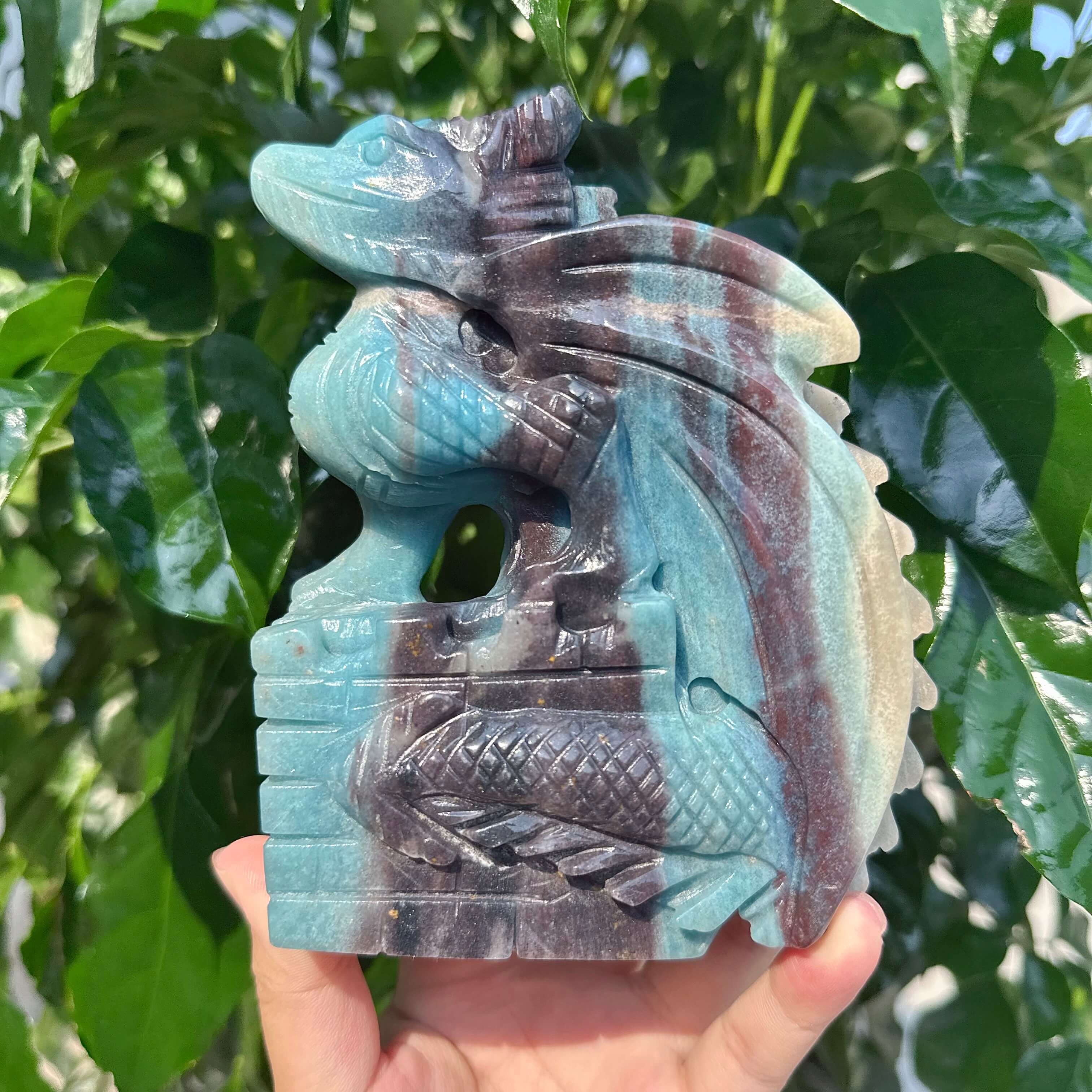 Trolleite Flying Dragon Castle Carving