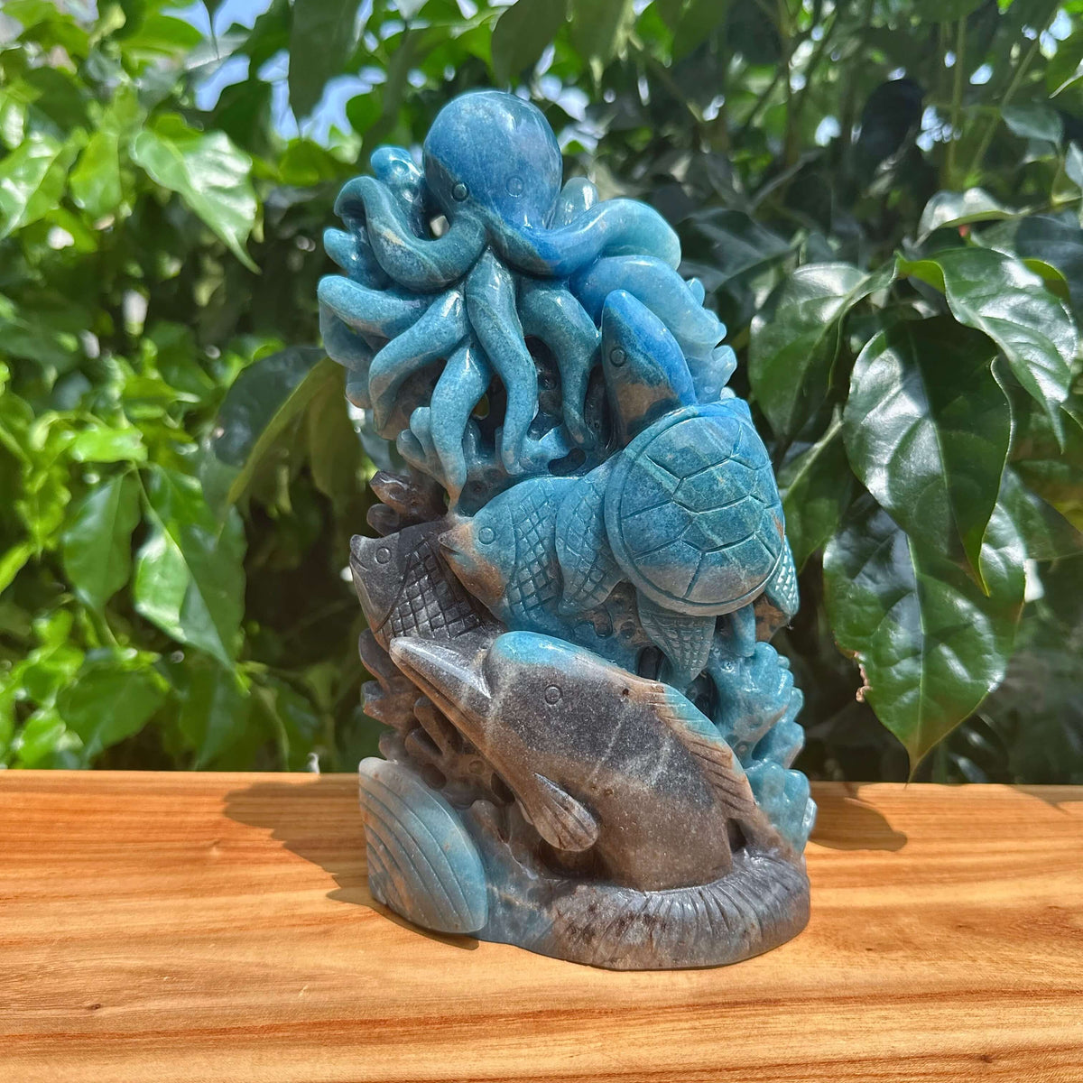 Trolleite Underwater World Carving