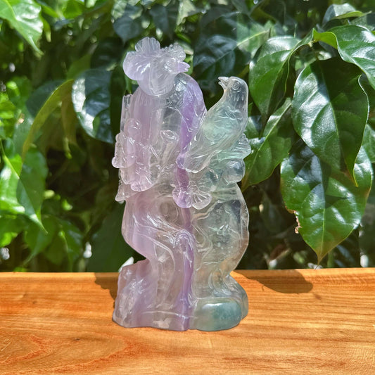 Fluorite Magpie Carving