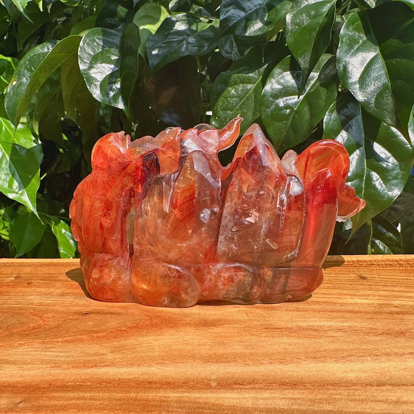 Fire Quartz Magpie Carving
