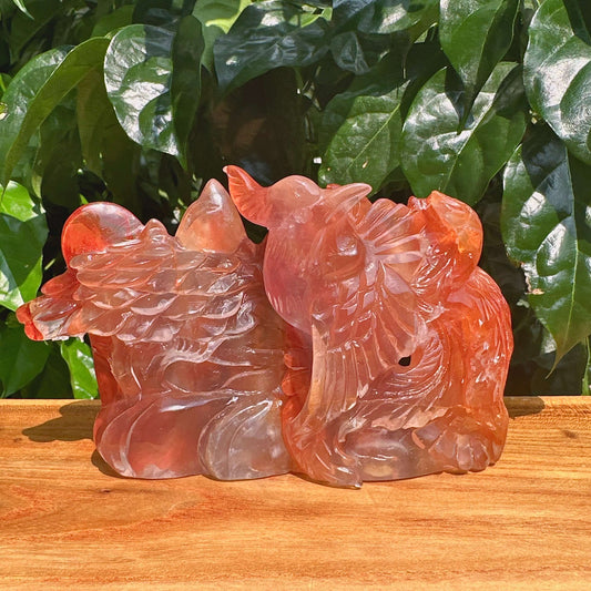 Fire Quartz Magpie Carving