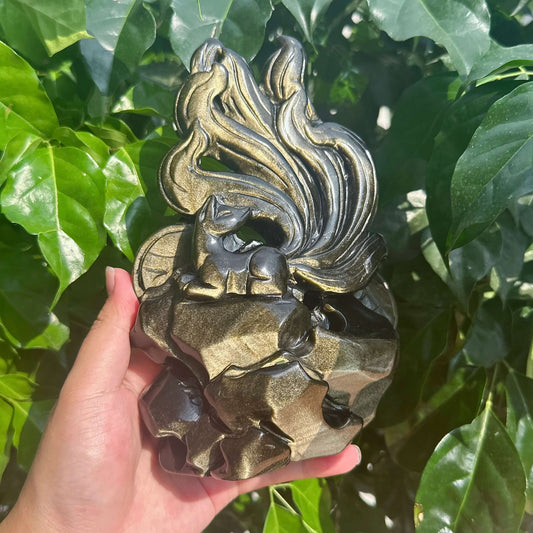 Golden Obsidian Nine-tailed Fox Carving