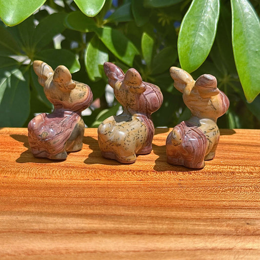 Picture Jasper Deer Carving