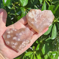 Flower Agate Heart Carving