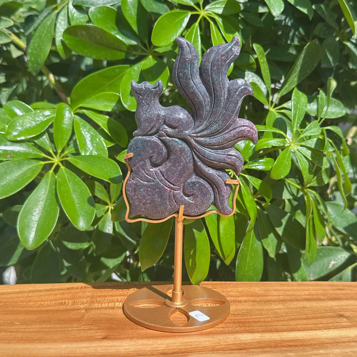Red Kyanite Nine-tailed Fox Carving