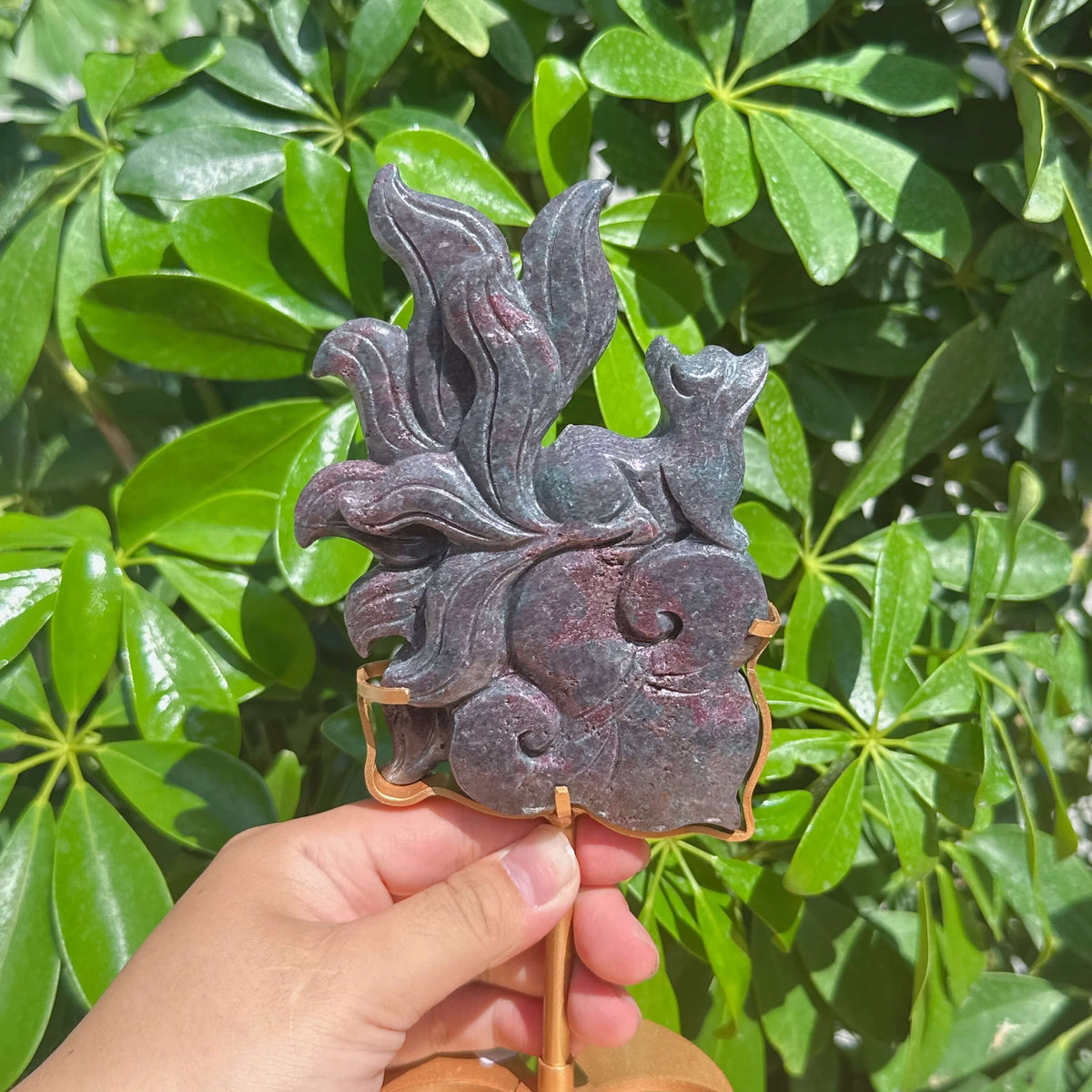 Red Kyanite Nine-tailed Fox Carving