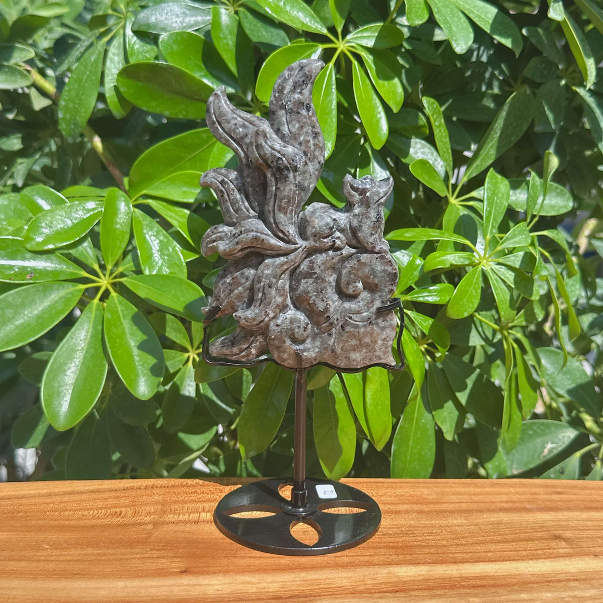 Yooperlite Nine-tailed Fox Carving