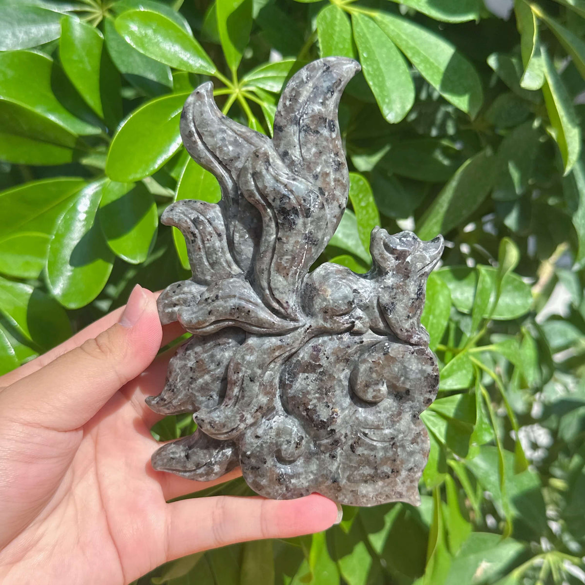 Yooperlite Nine-tailed Fox Carving
