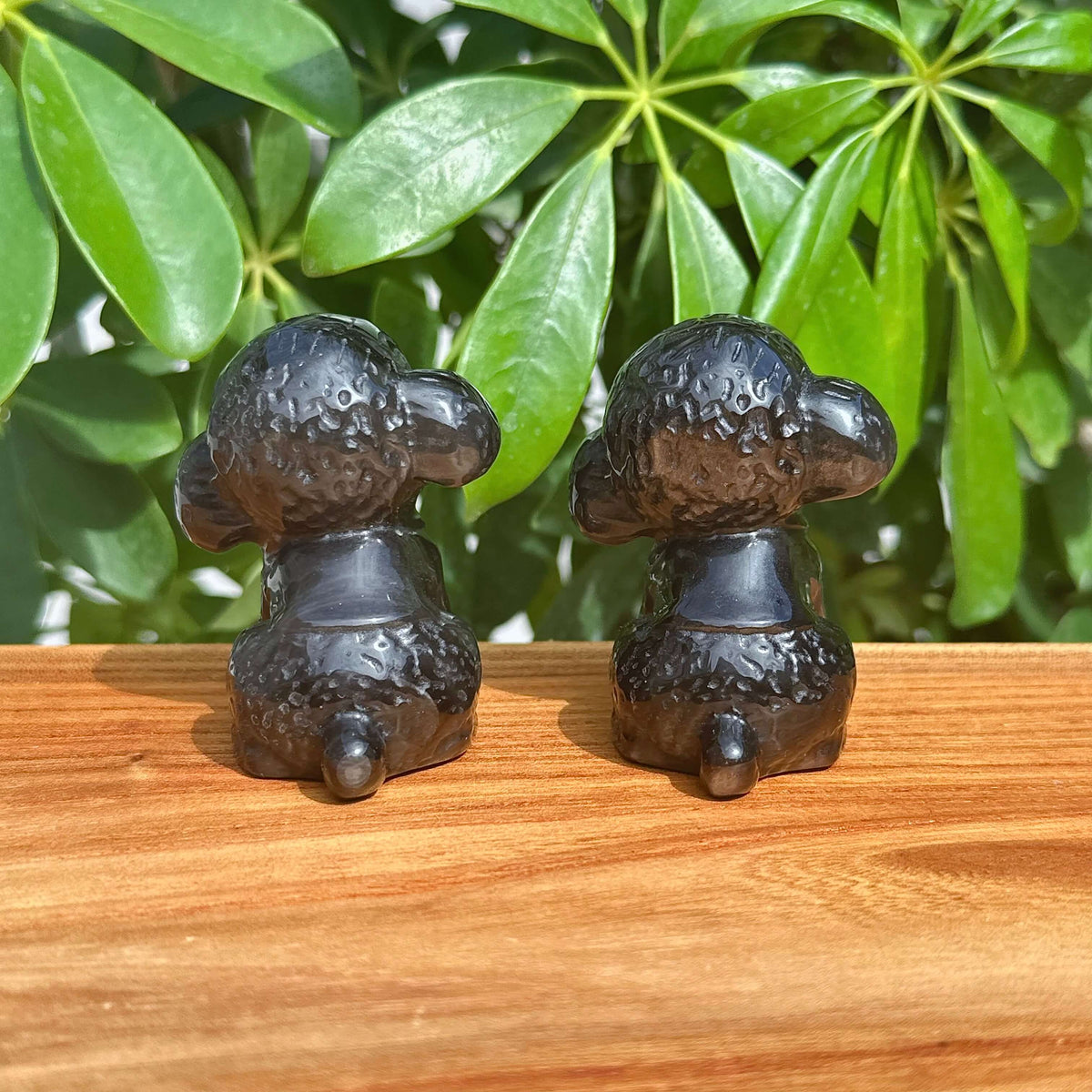 Obsidian Dog Carving