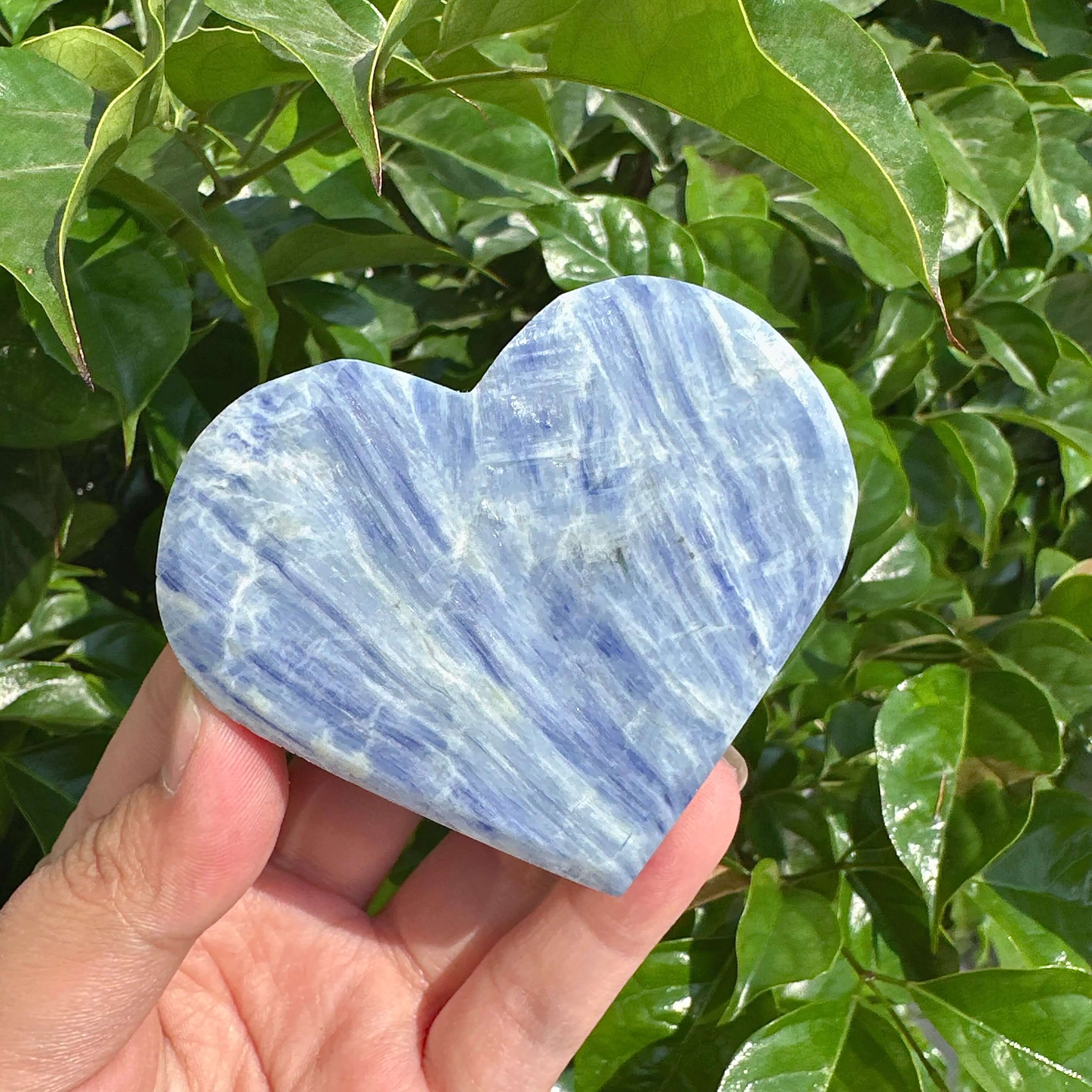 Stunning Blue Kyanite Heart, ideal for healing and chakra balancing, showcasing its natural beauty.